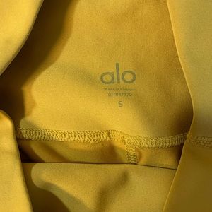 ALO Yoga Pants - Alo yoga legging airbrush yellow sunburst small ALO Yoga Pants - Alo yoga legging airbrush yellow sunburst small
